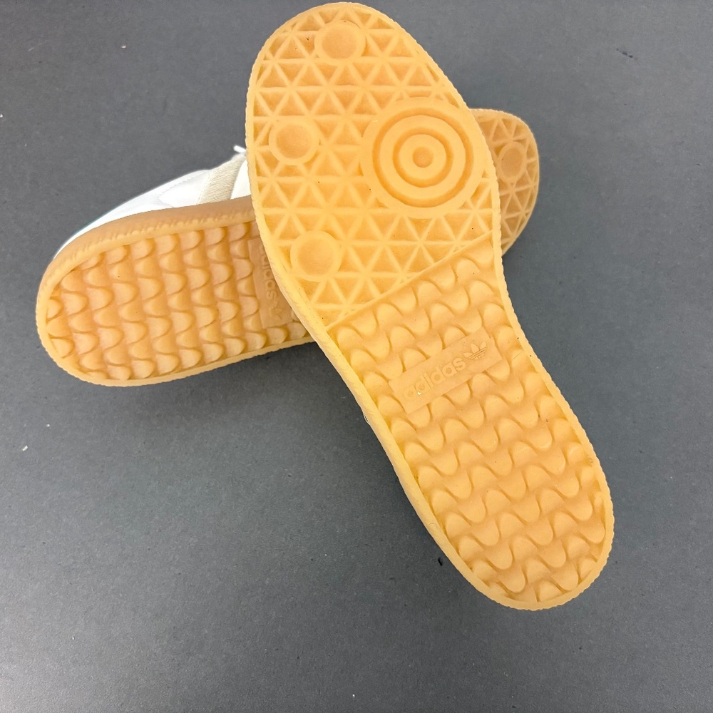 Adidas Originals Sambae Leather Womens 8.5 Sneakers 'Off White Green' IF7162 - Picture 3 of 13